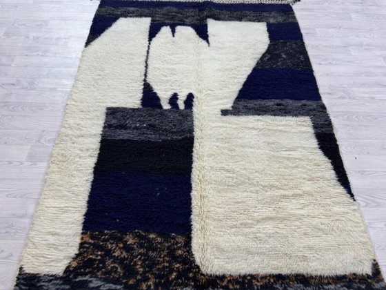 Image 1 of Moroccan rug 260cmx160cm 