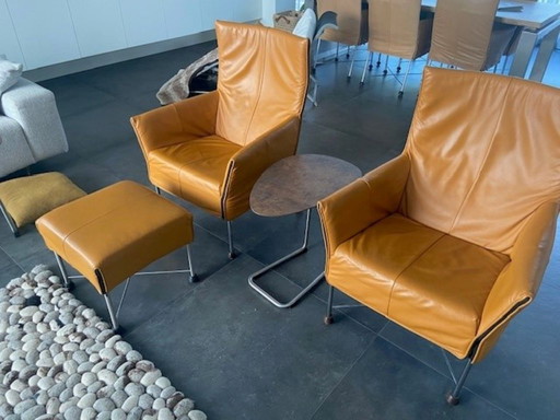 Sedie Montis Charly con 1 poggiapiedi. Colore: mandarino