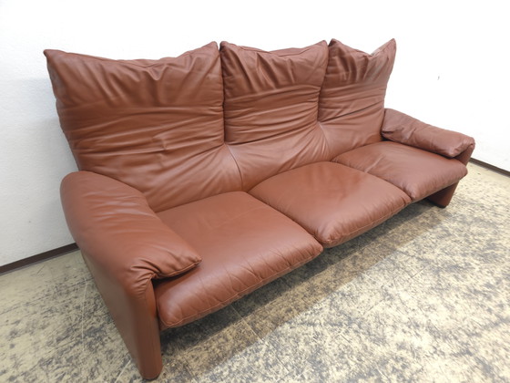 Divano di design a tre posti Cassina Maralunga, divano in pelle – Divani 3 posti, Leather, Modern (photo 6 of 15)