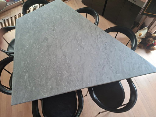 Unieke marmeren tafel – Bardiglio Imperiale 