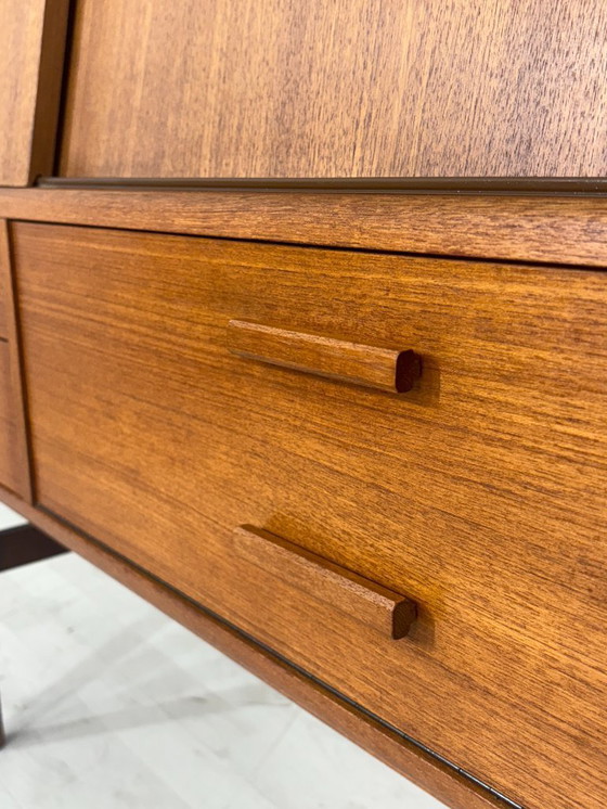 Image 1 of Buffet haut style années 50 / Meuble bar en teck / Meuble de salon / Buffet vintage