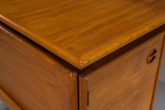 Image 1 of  Deens bureau van Arne Vodder voor GV Møbler, jaren 60