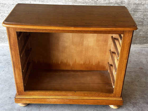 Vintage eikenhouten commode met 4 lades - honingkleurige patina – Fabrication Artisanale mi-XX e siècle (photo 3 of 15)