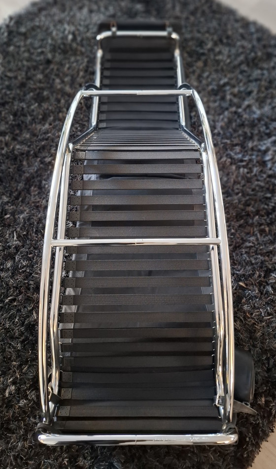 Image 1 of LC4 Le Corbusier Cassina Chaiselongue