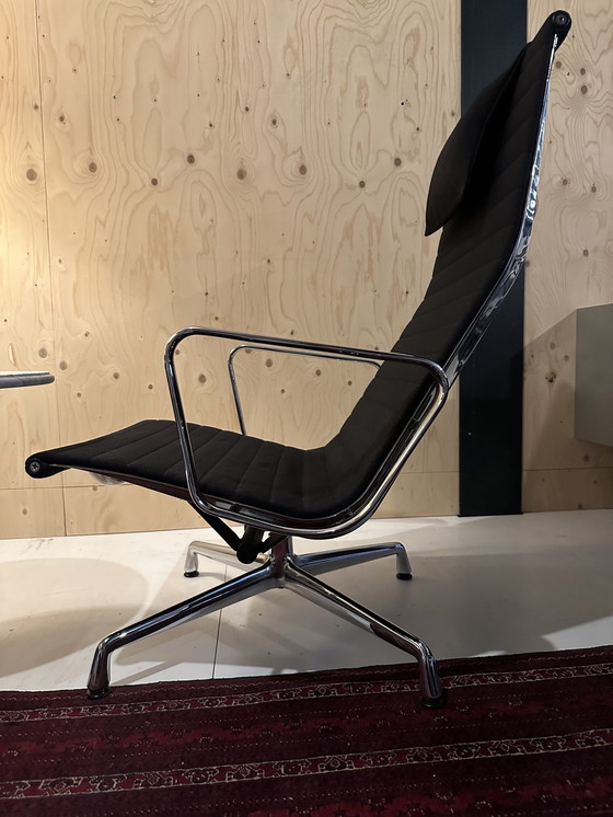 Image 1 of Sillón Vitra Eames EA124 Hopsak Zwar