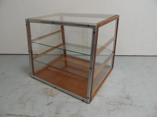 Vintage Winkel Vitrine  1950'S