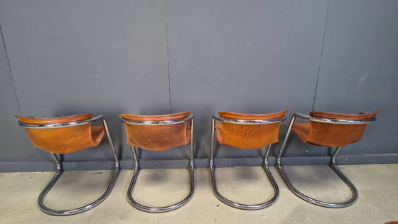 Image 1 of Vintage eetkamerstoelen van leer en chroom van Willy Rizzo, jaren 70 - set van 8