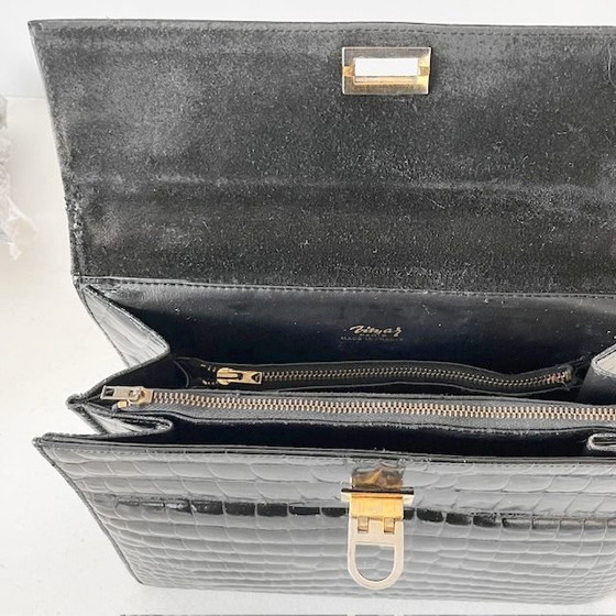 Image 1 of Sac à main vintage Vimar Paris en cuir verni noir imprimé crocodile, années 1960