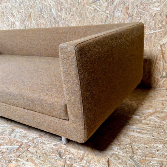 Image 1 of Canapé design œil