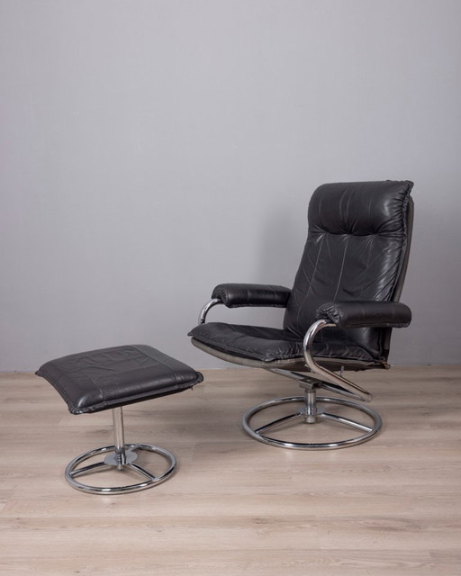 VINTAGE 1970S ARMCHAIR WITH FOOTREST IN METAL AND LEATHER, ITALIAN DESIGN