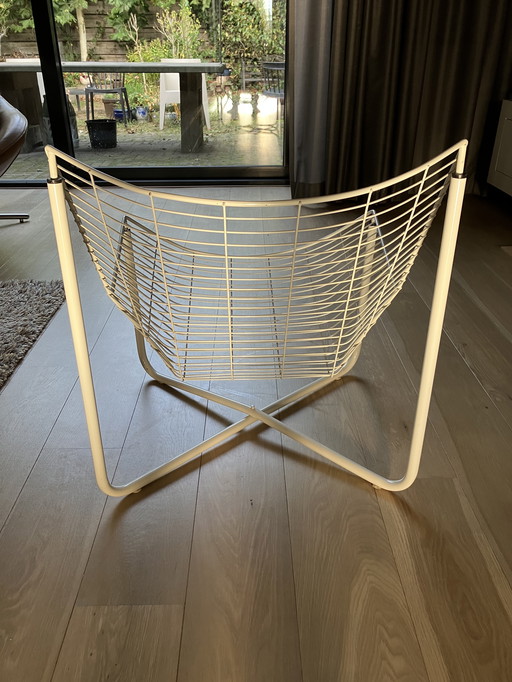 1 sedia Järpen in filo d'acciaio di Niels Gammelgaard