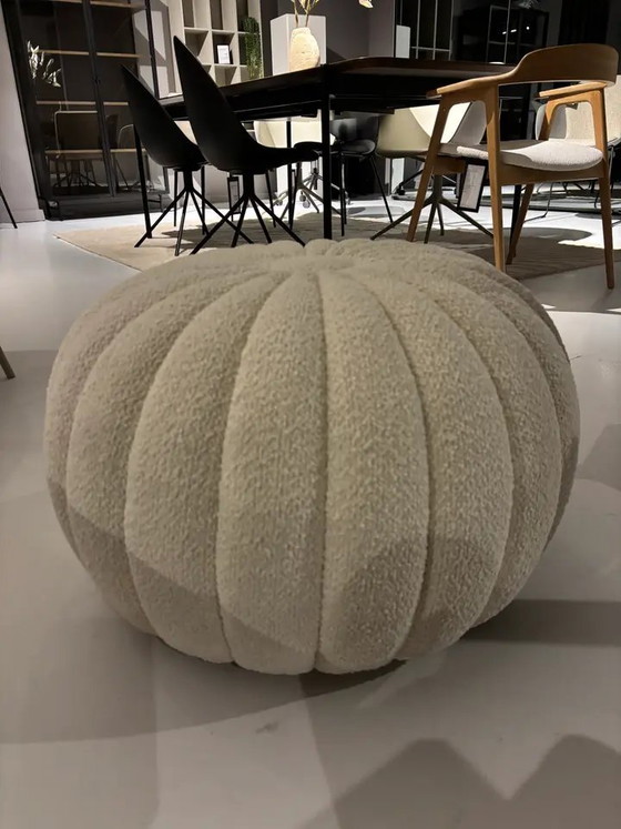 Image 1 of Boconcept Sweet Art poef nu van 599 voor 489