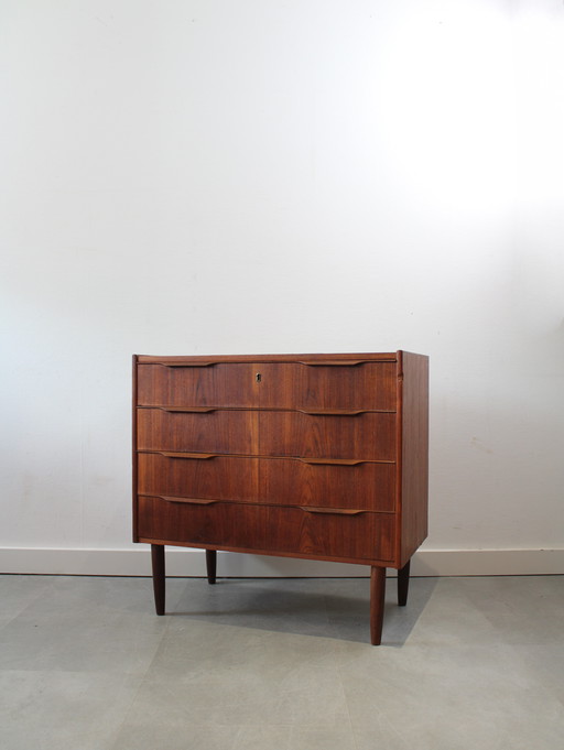 Vintage Danish Chest of Drawers in Teak