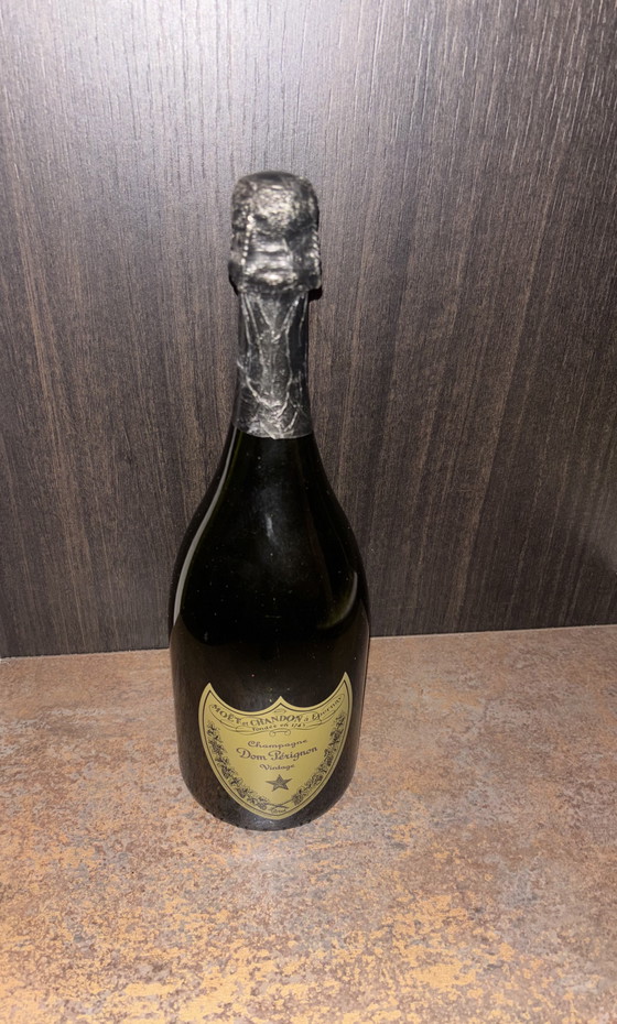 Image 1 of Dom Pérignon displaydummyfles incl. achterwand