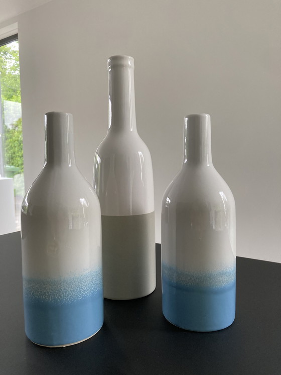Image 1 of Set aus drei dekorativen Flaschen