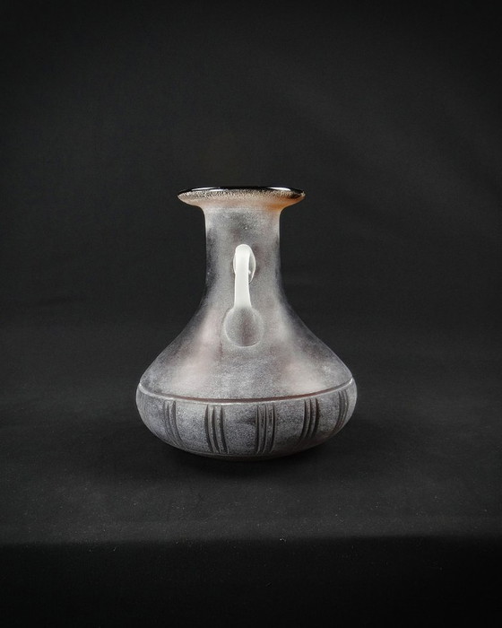 Image 1 of Vaso ad anfora in vetro tagliato di Murano, tecnica Scavo Seguso Vetri d'Arte