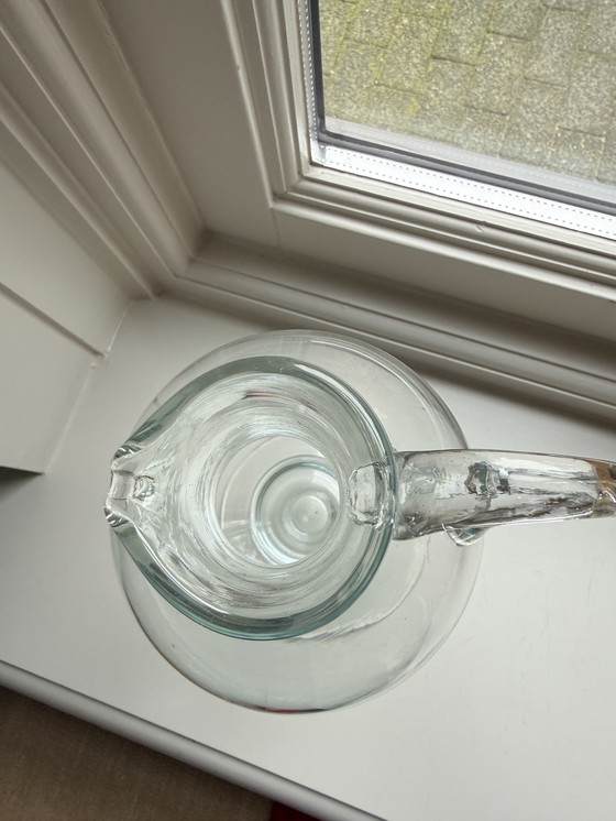 Image 1 of Brocca/vaso alto in vetro spesso, modello classico con orecchio