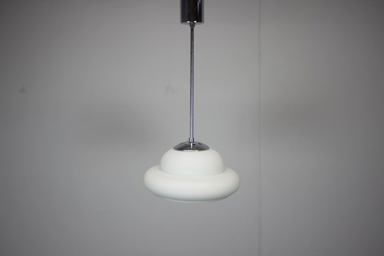 Image 1 of Lampadario cromato di metà secolo, anni '60, Cecoslovacchia