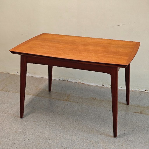 Vintage Extendable Dining Table – eettafels, Wood (photo 2 of 12)