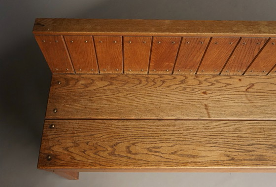 Image 1 of Traditionalistische Hollandse eikenhouten bank in de stijl van de Delftse School, jaren twintig