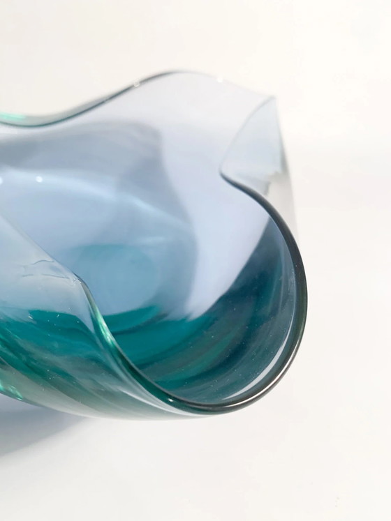 Posacenere in vetro di Murano blu soffiato a mano anni '70 – Oggetti decorativi (photo 8 of 9)