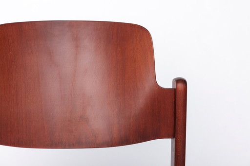 Silla apilable vintage Lübke, diseño alemán de los años 70, madera de haya oscura y tapizado mostaza
