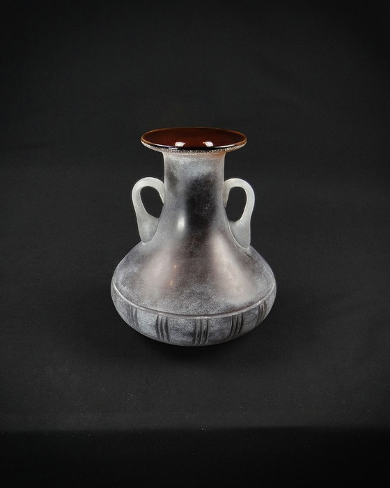 Image 1 of Vaso ad anfora in vetro tagliato di Murano, tecnica Scavo Seguso Vetri d'Arte