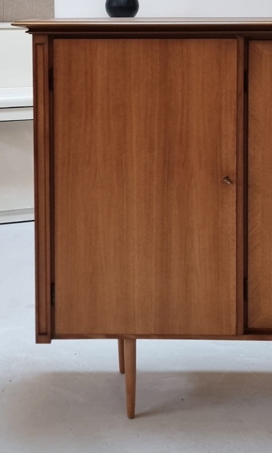 Mid Century Midboard – Vitrinas, Wood (photo 4 of 21)