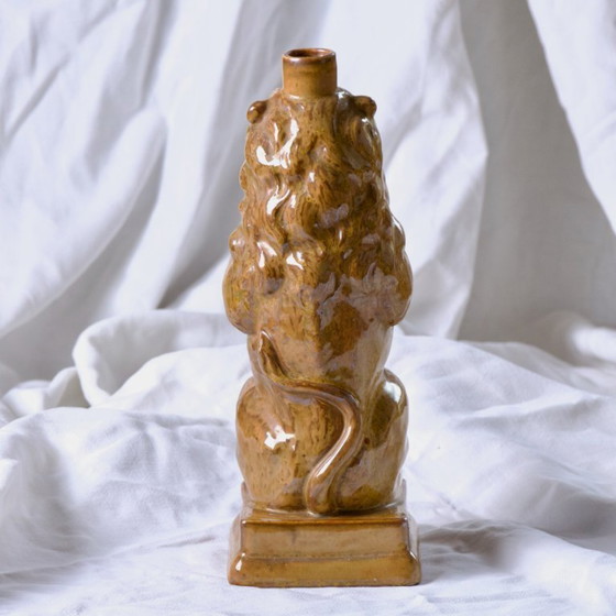 Image 1 of Jarrón/botella zoomorfo antiguo con forma de león en gres esmaltado, firmado por GPS