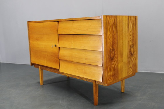 Image 1 of 1960s Czechoslovakian Maple Veneer Sideboard with Solid Maple Wood