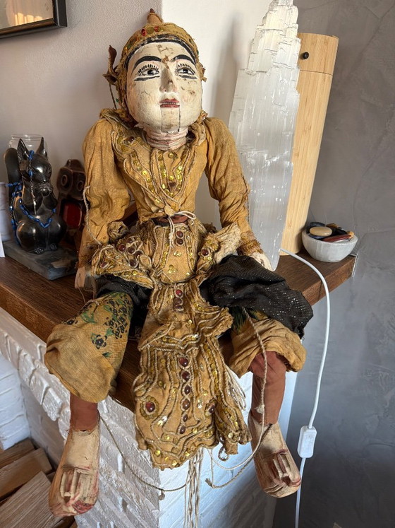 Image 1 of Hermosa marioneta asiática antigua