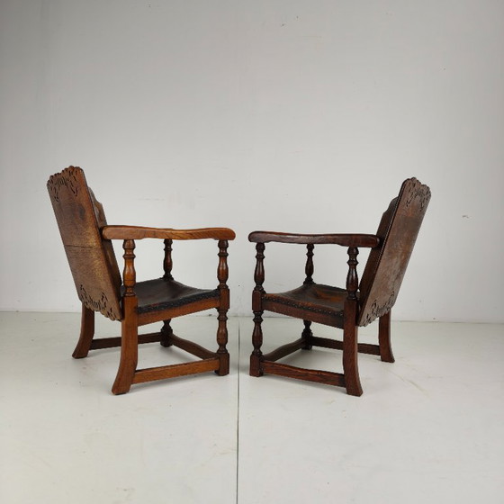 Pair of English Antique Jacobean Monk Armchairs / Tables by F. Parker & Sons Ltd – Wood, Leather (photo 14 of 16)