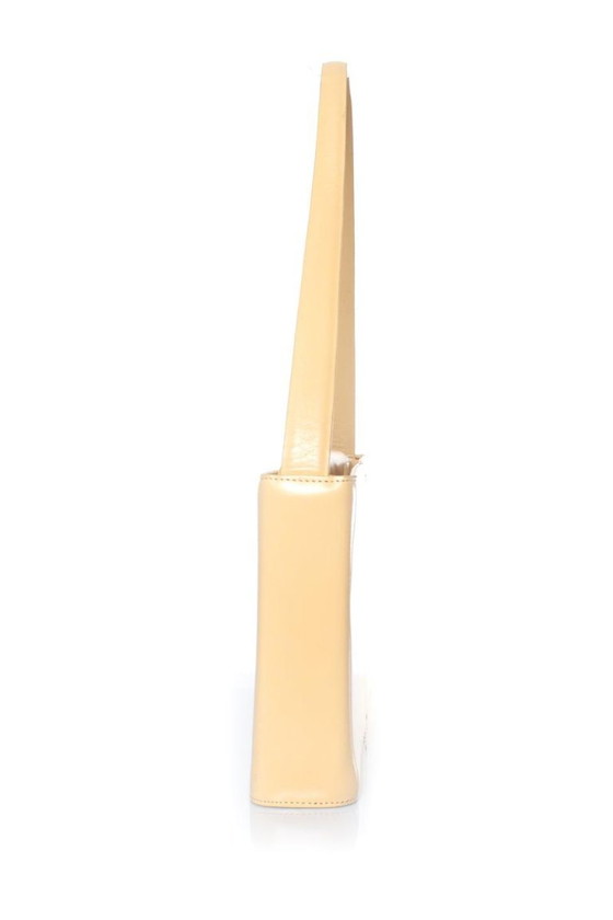 Image 1 of DKNY, bolso de hombro de piel en amarillo suave