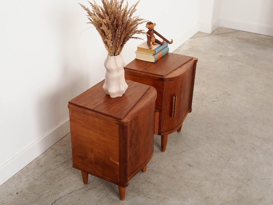 Image 1 of Ensemble de tables de chevet, design danois, années 1960, fabriquées au Danemark