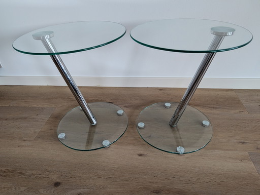 2 Beistelltische aus Glas