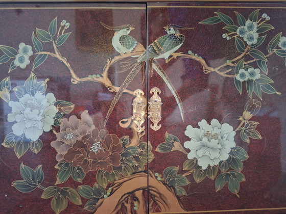 Image 1 of Chinees design Vitrinekast