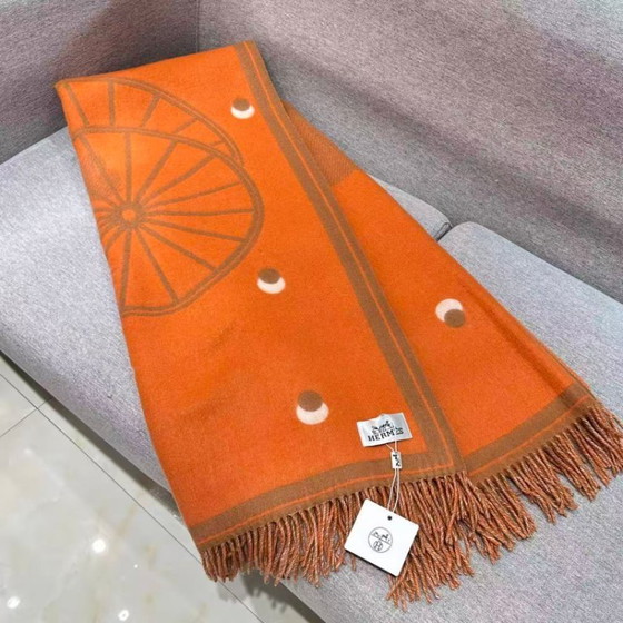 Image 1 of Hermès ‘Cheval Cabriolet’ sjaal, geïnspireerd op de wollen deken van Giampaolo Pani.