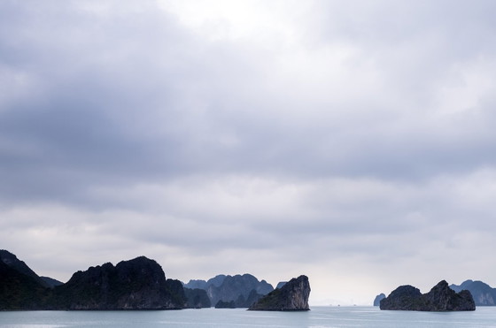 Image 1 of Along-Bucht