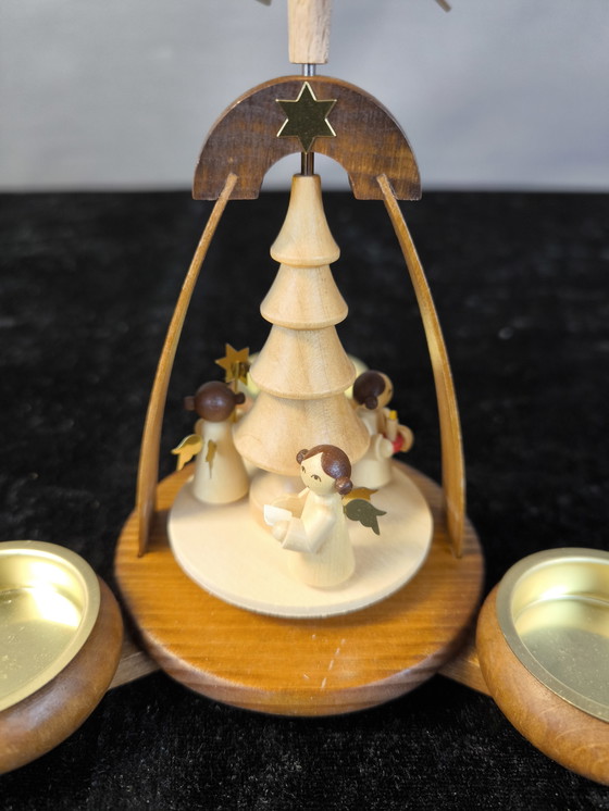 Image 1 of Vintage Kerstpiramide