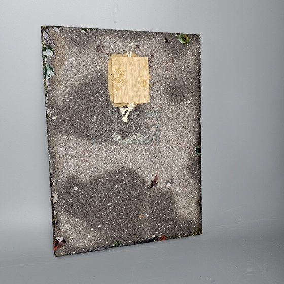 Image 1 of Targa murale antica della Germania Ovest in pietra lavica, realizzata da Vulkan Keramik / Ostara Fliesen. Colori: rosso, giallo,