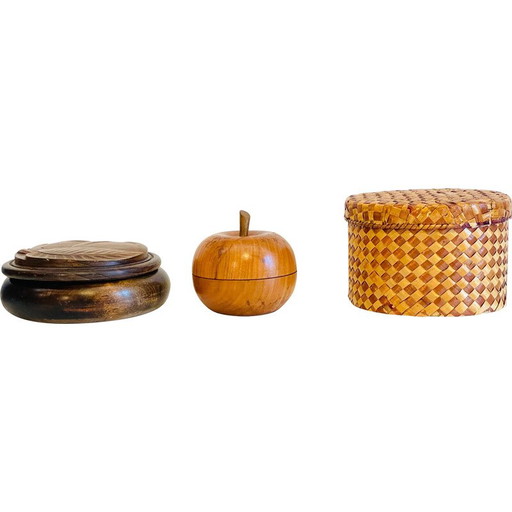 Set of 3 vintage boxes in wood and straw, 1930