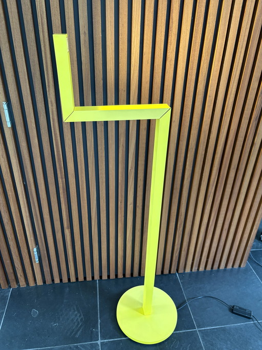 Lampadaire design