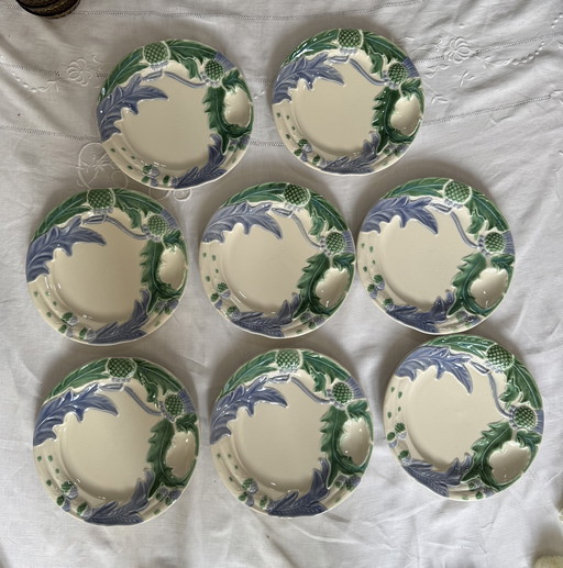 Set of 8 earthenware plates