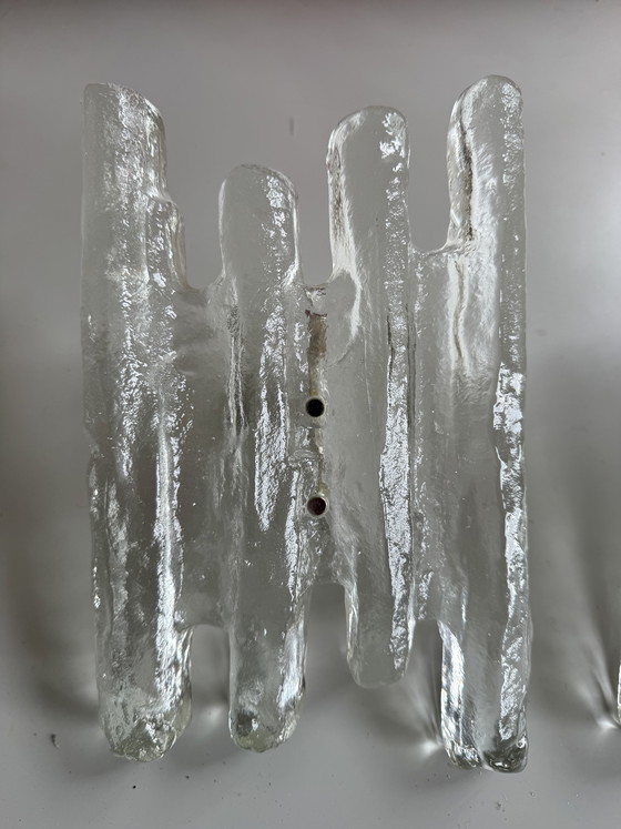 Image 1 of Coppia di lampade da parete Kalmar modello “ice”.