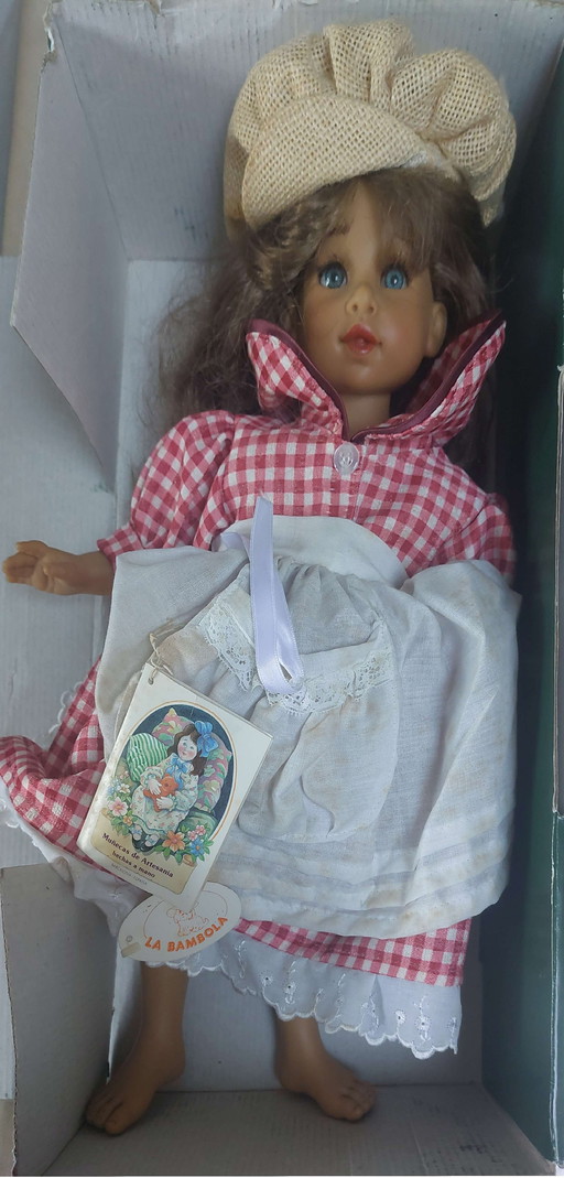 4 Markenpuppen mit Zertifikat