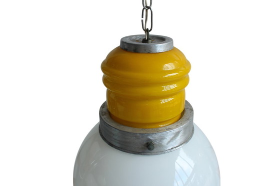 Image 1 of "Lampadina" in vetro di Murano giallo e bianco, Space Age, Italia 1960