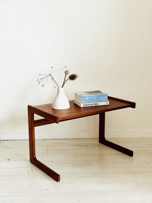 table d'appoint vintage en teck