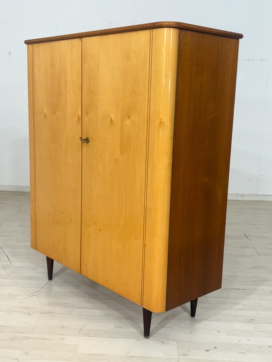 Image 1 of Magnifique armoire/meuble/lavabo vintage en lin / meuble haut style années 50