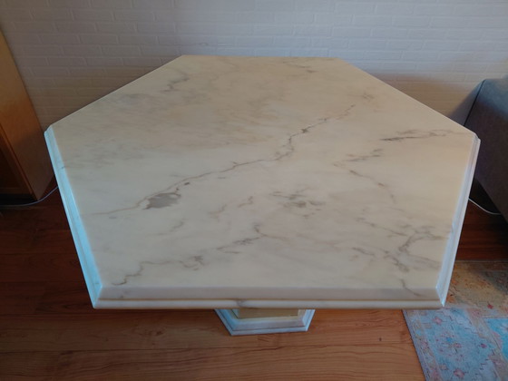 Marble dining table, 1970s, Italian., Creme (photo 6 of 6)