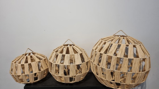 Image 1 of Lámpara colgante de rafia natural